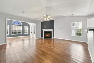 637 Kindred Dr, Myrtle Beach, SC 29588 - Photo 2