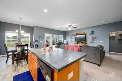 715 Tattlesbury Dr., Conway, SC 29526 - Photo 6