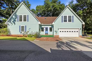 587 Hawthorn Dr, Pawleys Island, SC 29585 - Photo 46