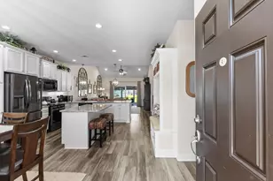 416 Camberly Dr, Myrtle Beach, SC 29588 - Photo 2