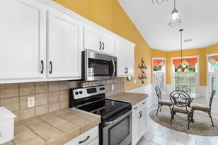 636 Pepperbush Dr, Myrtle Beach, SC 29579 - Photo 4