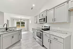 4177 Charleston Oaks Dr, Loris, SC 29569 - Photo 10