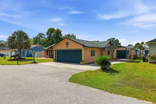 249 Robin Hood Cir, Little River, SC 29566 - Photo 2