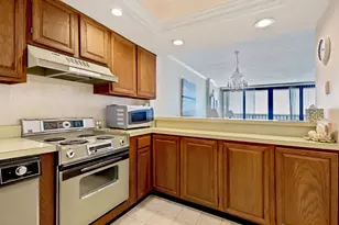 10200 Beach Club Dr, Myrtle Beach, SC 29572 - Photo 16