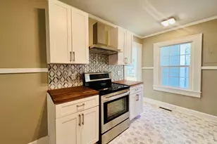 111 Cooper St, Kingstree, SC 29556 - Photo 6