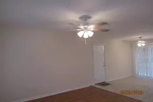 806 Dargan St, North Myrtle Beach, SC 29582 - Photo 2