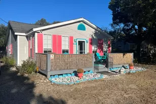 305 Chester St, Myrtle Beach, SC 29577 - Photo 1