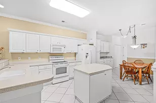 131 Chenoa Dr, Murrells Inlet, SC 29576 - Photo 10