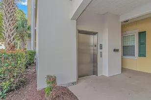 601 Hillside Dr N, North Myrtle Beach, SC 29582 - Photo 2