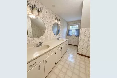197 Glass Hill Dr., Conway, SC 29526 - Photo 2