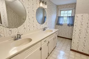 197 Glass Hill Dr, Conway, SC 29526 - Photo 2