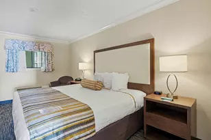 1105 S Ocean Blvd, Myrtle Beach, SC 29577 - Photo 12