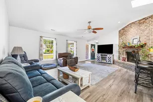 49 Evergreen Cir, Surfside Beach, SC 29575 - Photo 4