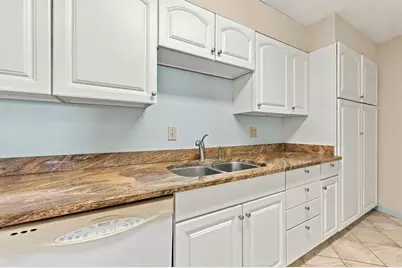 400 20th Ave. N #604, Myrtle Beach, SC 29577 - Photo 6
