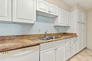 400 20th Ave N, Myrtle Beach, SC 29577 - Photo 6
