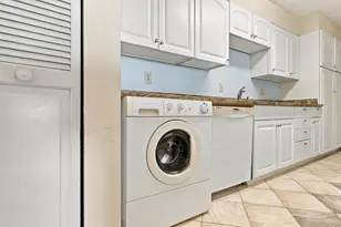 400 20th Ave N, Myrtle Beach, SC 29577 - Photo 4