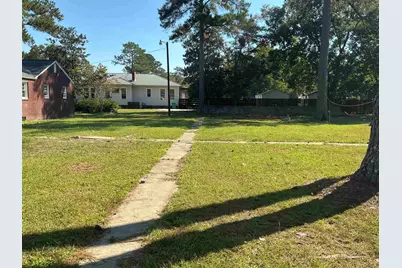 616 E Hampton St., Olanta, SC 29114 - Photo 12