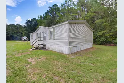 18 Locust St, Andrews, SC 29510 - Photo 6