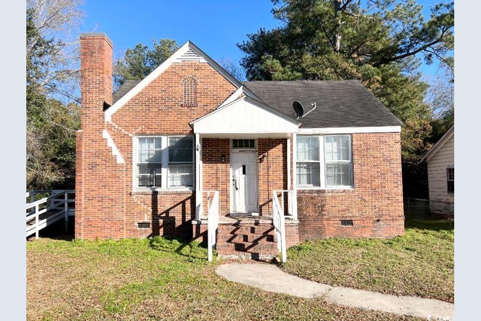 160 N Dabney Dr, Florence, SC 29501 MLS 2400283 Coldwell Banker