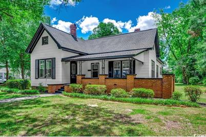 222 E Wine St., Mullins, SC 29574 - Photo 1