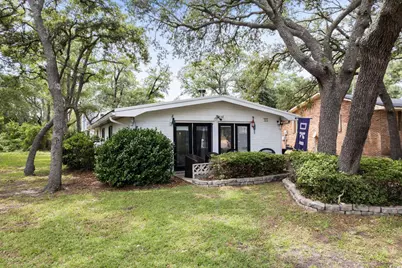 105 NE 54th St., Oak Island, NC 28465 - Photo 1