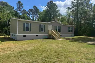 42 Hollywood Ave, Andrews, SC 29510 - Photo 1