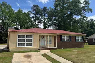 143 Anderson St, Lake City, SC 29560 - Photo 1