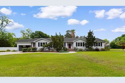 115 Ford Ave, Mullins, SC 29574 - Photo 1