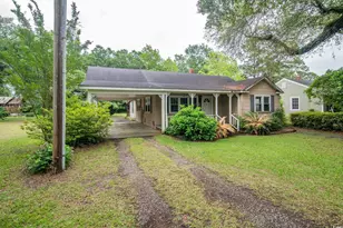 704 N North Congdon St, Georgetown, SC 29440 - Photo 1