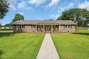 312 S Poplar Ave, Andrews, SC 29510 - Photo 1