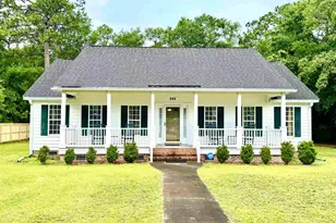 112 Robin Dr, Georgetown, SC 29440 - Photo 1