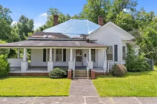 120 Academy St, Mullins, SC 29574 - Photo 1