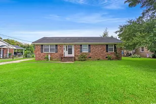 1003 Myrtle St, Mullins, SC 29574 - Photo 1