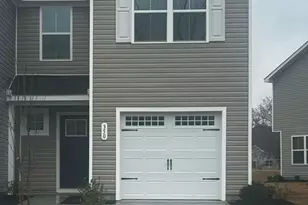 350 Myrtle Mdws Dr, Conway, SC 29526 - Photo 1