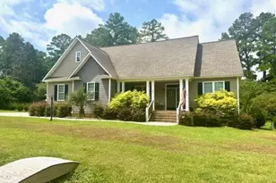205 Poplar St, Cheraw, SC 29520 - Photo 1