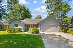 102 Linden Cir, Conway, SC 29526 - Photo 1