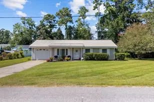 811 Shirley Dr, Myrtle Beach, SC 29588 - Photo 1