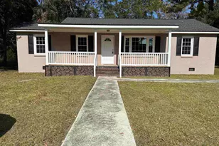 404 E Richardson Ave, Hemingway, SC 29554 - Photo 1