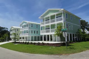 270 19th Ave S, Myrtle Beach, SC 29577 - Photo 1
