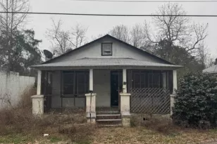 316 Barnes St, Mullins, SC 29574 - Photo 1