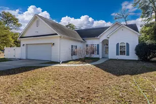 1630 Edgewood Dr, Little River, SC 29566 - Photo 1