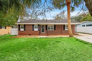 517 2nd Ave N, Surfside Beach, SC 29575 - Photo 1