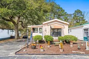 31 Burr Cir, Murrells Inlet, SC 29576 - Photo 1