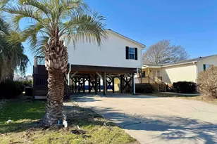 211 Dixon Dr, Surfside Beach, SC 29575 - Photo 1