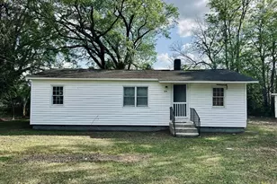 304 James Ct, Marion, SC 29571 - Photo 1