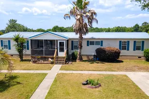 8629 Bragg Dr, Myrtle Beach, SC 29588 - Photo 1