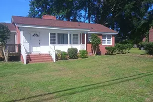 608 13th Ave S, Myrtle Beach, SC 29577 - Photo 1