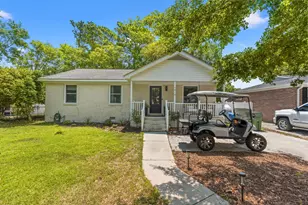 1015 Poplar Dr S, Surfside Beach, SC 29575 - Photo 1