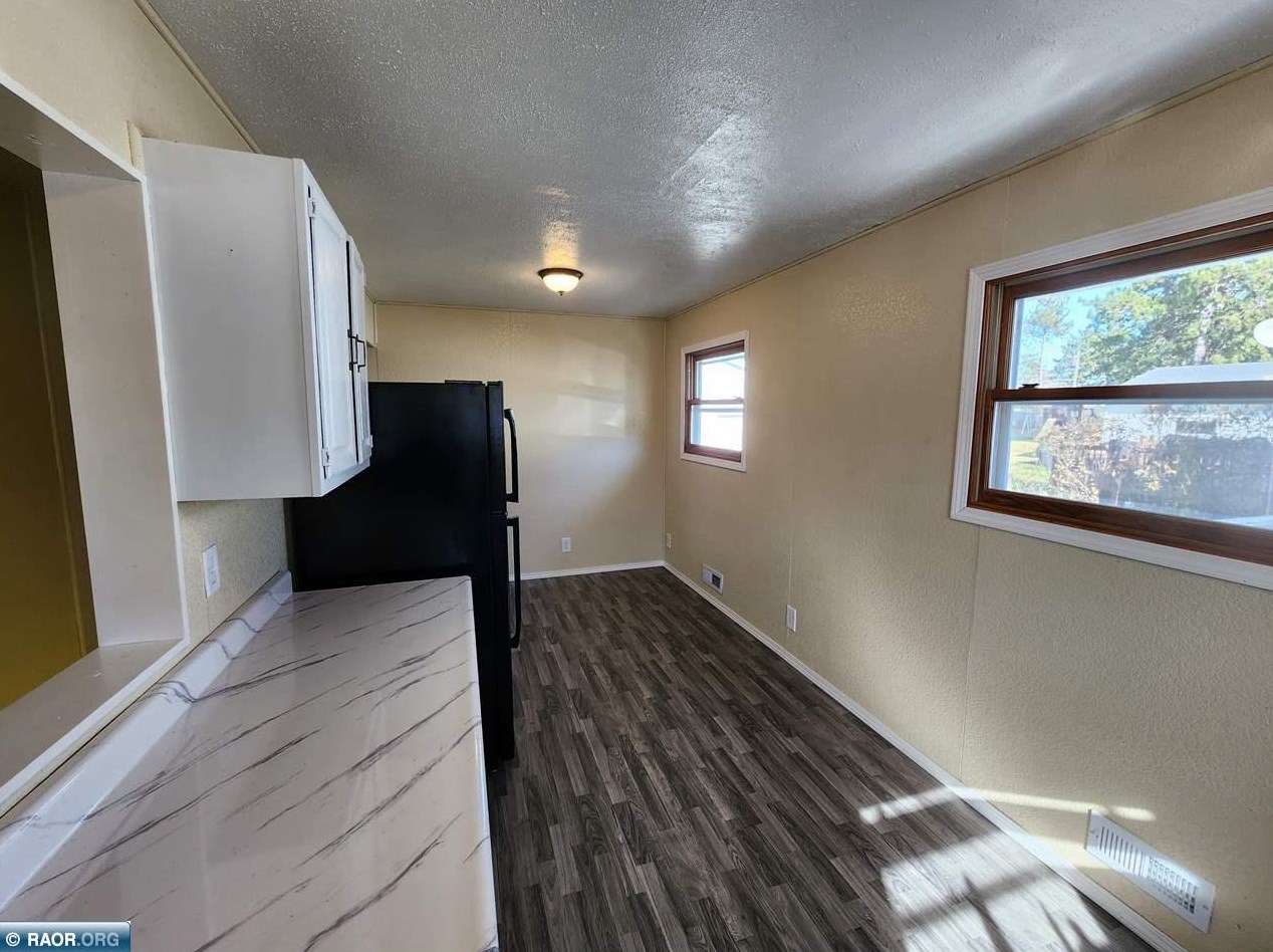 37 Elm Blvd, Babbitt MN  55706-1213 exterior