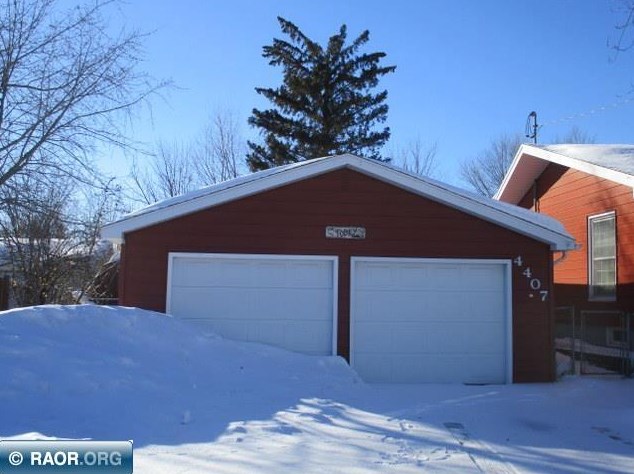4407 E 4th Ave, Hibbing, MN 55746